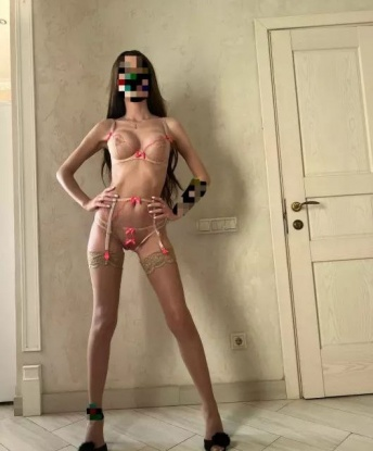 Юстиния, 26 лет